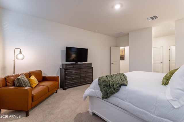 17146 W RUNNING DEER Trail, Surprise, AZ 85387