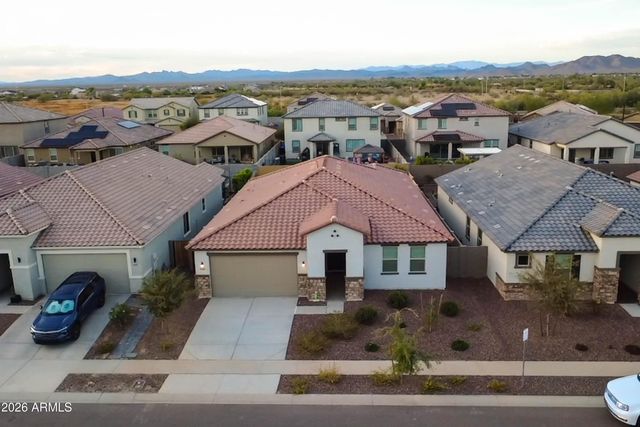 17146 W RUNNING DEER Trail, Surprise, AZ 85387