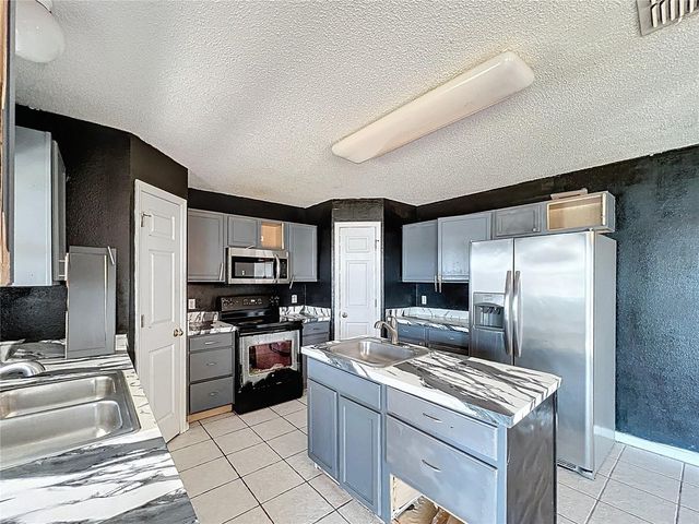 12803 LAKE VISTA DRIVE, Gibsonton, FL 33534