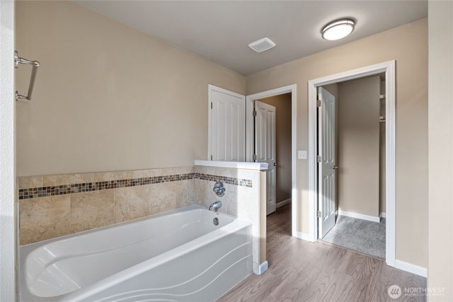 7623 Denali Avenue NE, Lacey, WA 98516