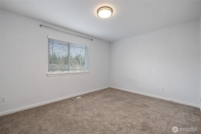 7623 Denali Avenue NE, Lacey, WA 98516