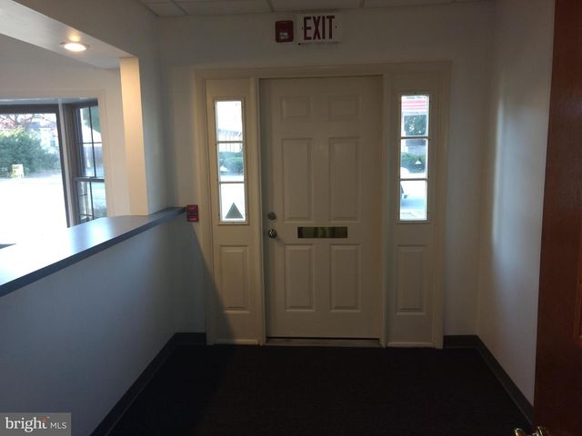 207 S EASTON RD, Glenside, PA 19038