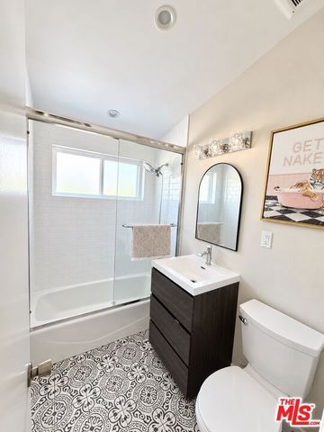 3512 Fairchild Street, La Crescenta, CA 91214