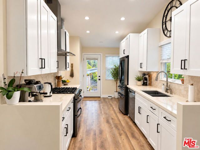 3512 Fairchild Street, La Crescenta, CA 91214