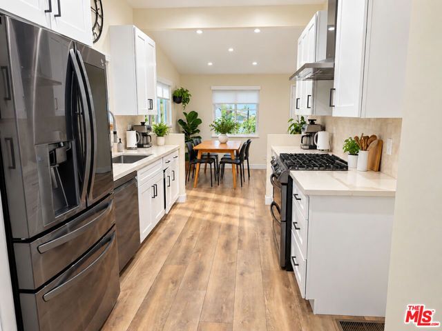 3512 Fairchild Street, La Crescenta, CA 91214