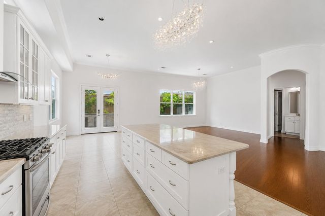 1415 Wakefield Drive, Houston, TX 77018