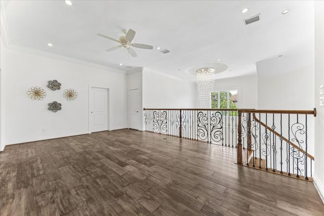 1415 Wakefield Drive, Houston, TX 77018