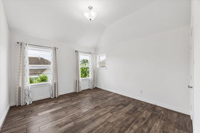 1415 Wakefield Drive, Houston, TX 77018