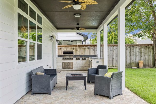 1415 Wakefield Drive, Houston, TX 77018