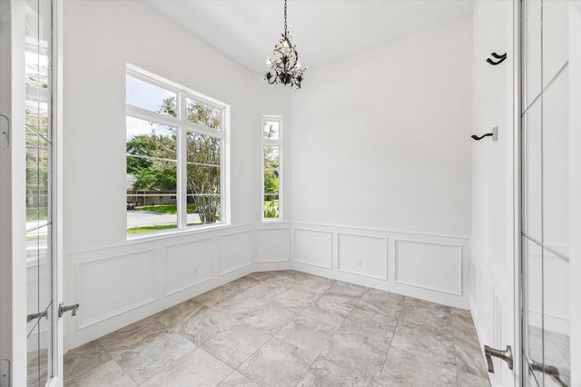 1415 Wakefield Drive, Houston, TX 77018