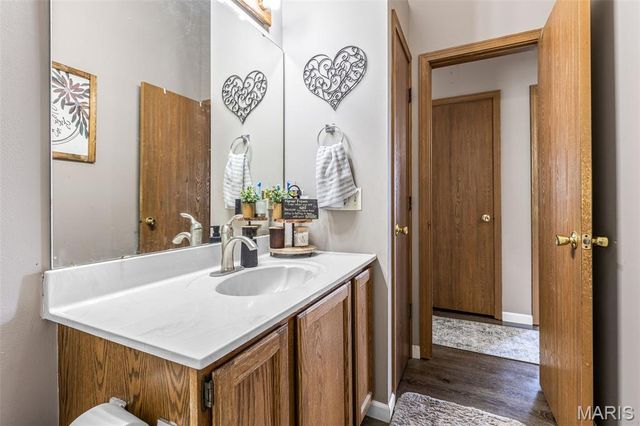 171 Kunze Drive, St Charles, MO 63303