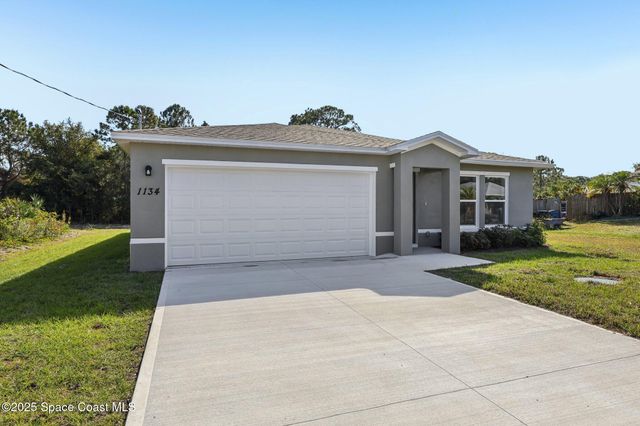 1134 Rabbit Street SE, Palm Bay, FL 32909