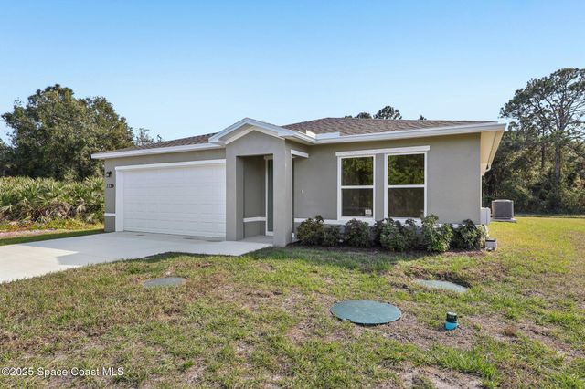 1134 Rabbit Street SE, Palm Bay, FL 32909