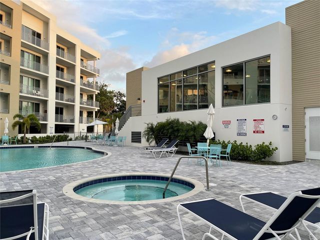1709 N TAMIAMI TRAIL 208, Sarasota, FL 34234