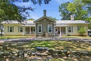 703 Forrest Avenue, Rockmart, GA 30153