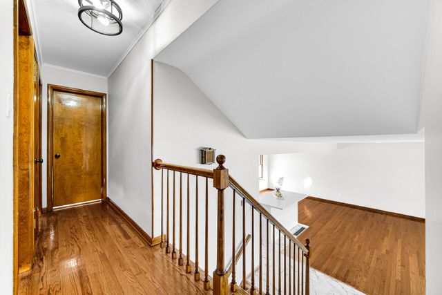 9220 Wildwood Drive, Highland, IN 46322