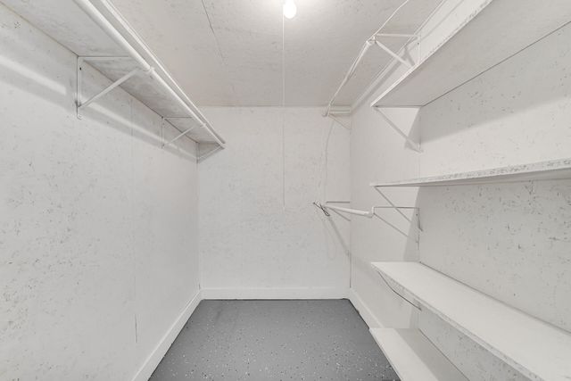 9220 Wildwood Drive, Highland, IN 46322