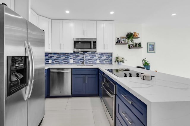 20335 W Country Club Drive 2107, Aventura, FL 33180