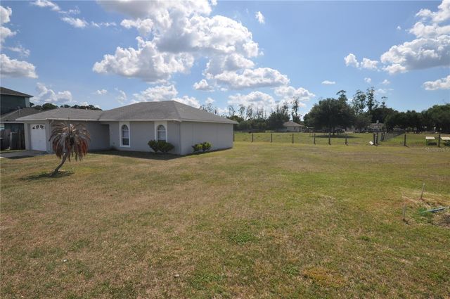 400 RED HAWK LOOP, Winter Haven, FL 33880