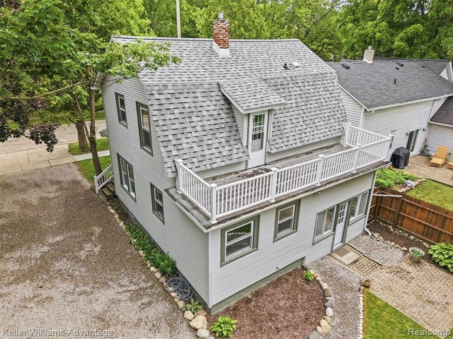 507 North Street, Holly, MI 48442