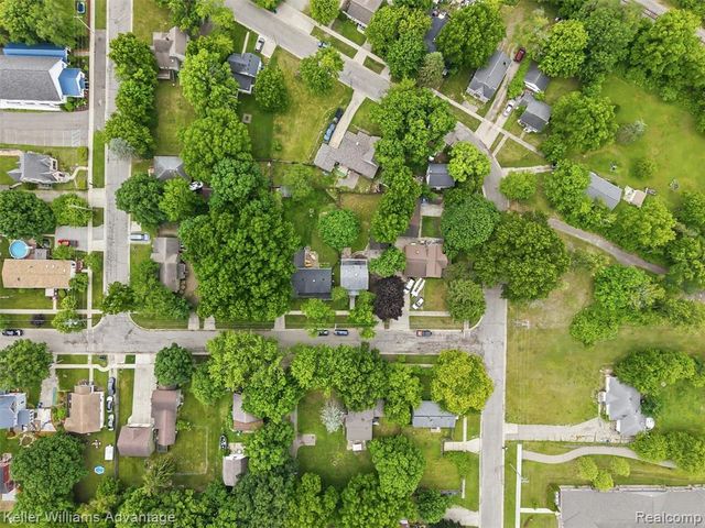 507 North Street, Holly, MI 48442