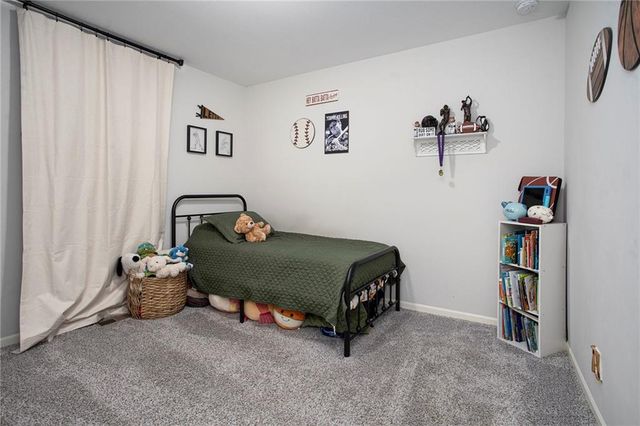 1000 W 10th Avenue, Kearney, MO 64060