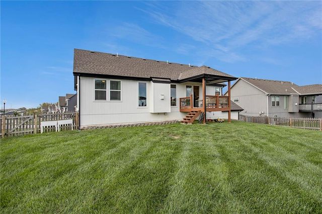 1000 W 10th Avenue, Kearney, MO 64060