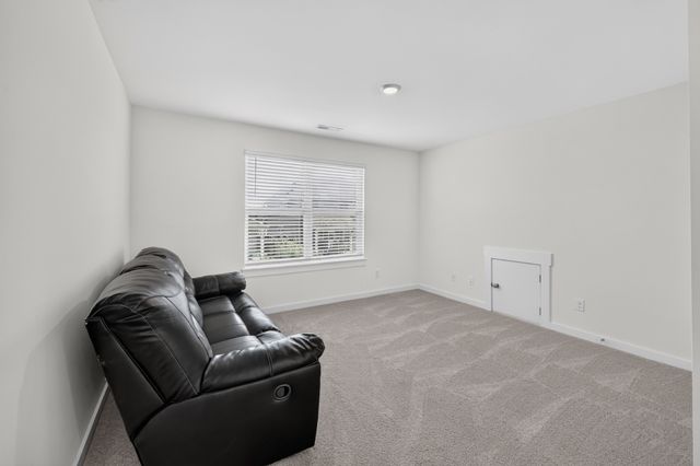 221 Casper Dr, Spring Hill, TN 37174