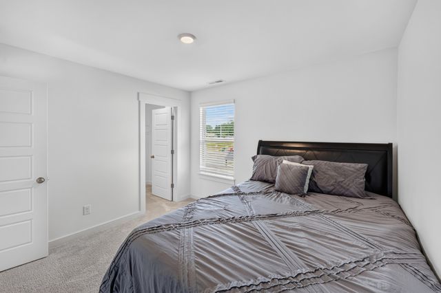 221 Casper Dr, Spring Hill, TN 37174