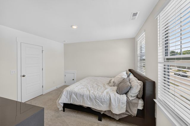221 Casper Dr, Spring Hill, TN 37174