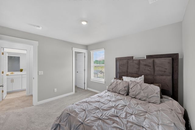 221 Casper Dr, Spring Hill, TN 37174