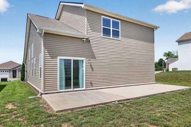 221 Casper Dr, Spring Hill, TN 37174