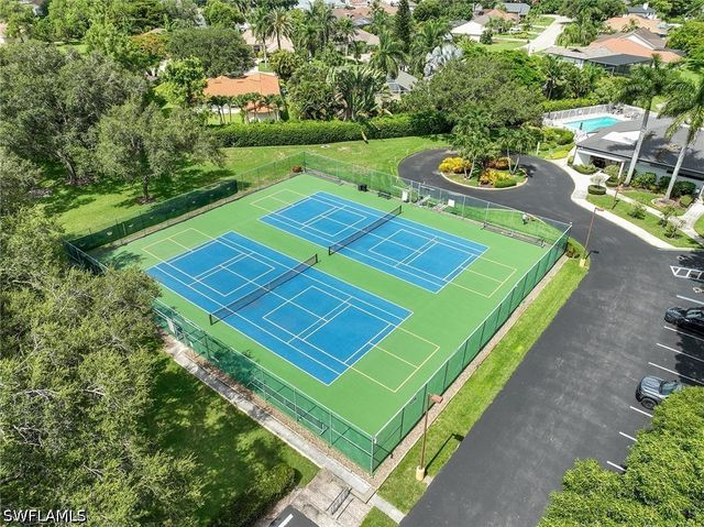 6721 Sloane PL, Naples, FL 34104