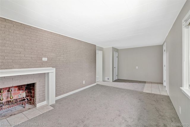 285 Bondale Avenue, Pontiac, MI 48341