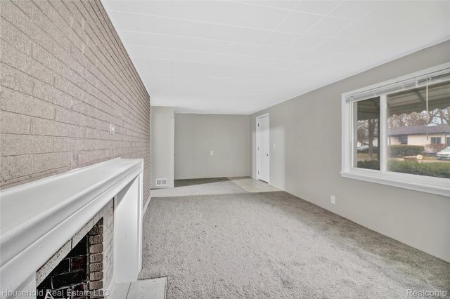 285 Bondale Avenue, Pontiac, MI 48341