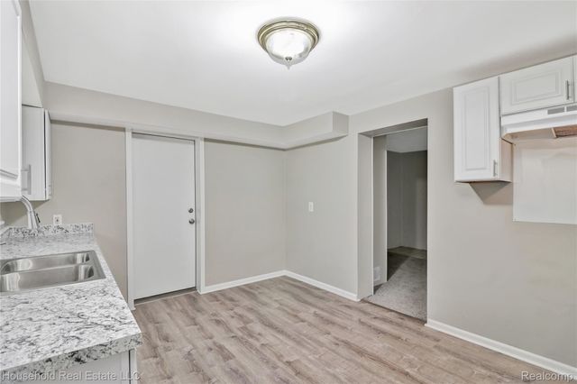 285 Bondale Avenue, Pontiac, MI 48341