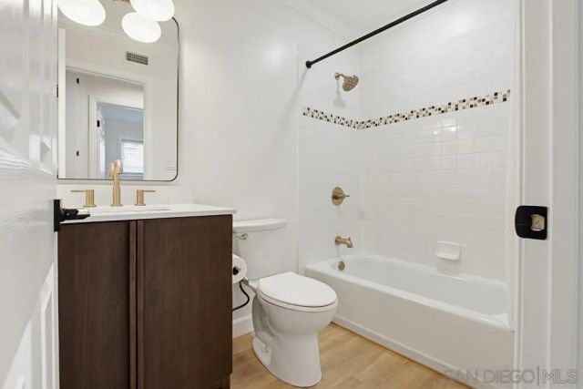 8740 Vanguard Place, Lakeside, CA 92040