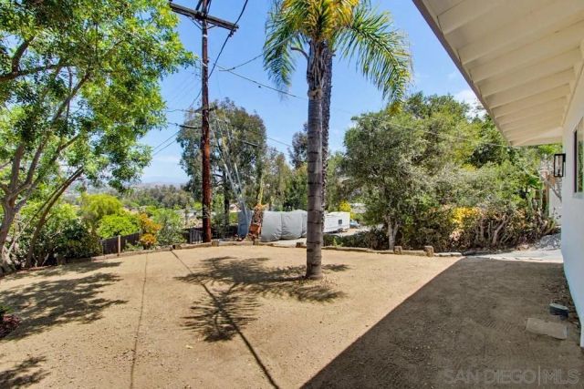 8740 Vanguard Place, Lakeside, CA 92040