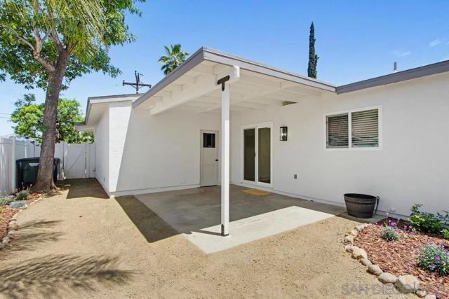 8740 Vanguard Place, Lakeside, CA 92040