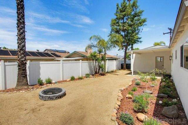 8740 Vanguard Place, Lakeside, CA 92040