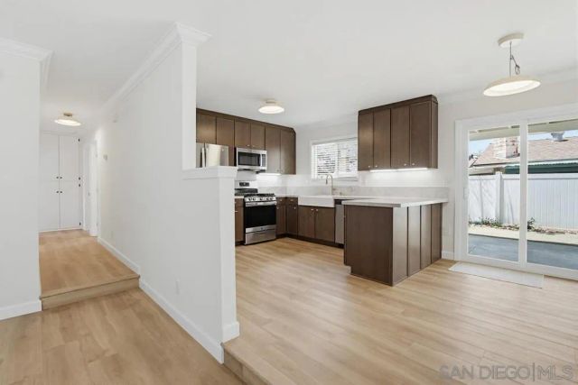 8740 Vanguard Place, Lakeside, CA 92040