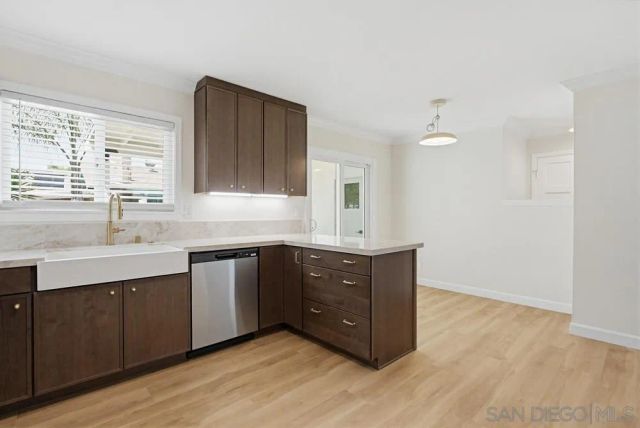 8740 Vanguard Place, Lakeside, CA 92040