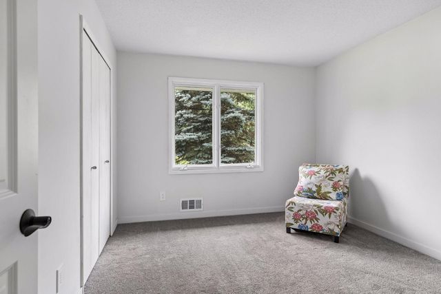 14886 Tealwood Court, Eden Prairie, MN 55347