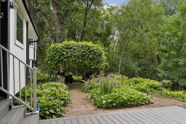 14886 Tealwood Court, Eden Prairie, MN 55347