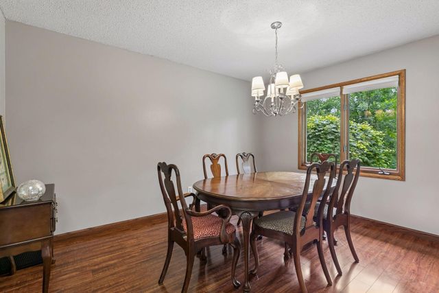 14886 Tealwood Court, Eden Prairie, MN 55347