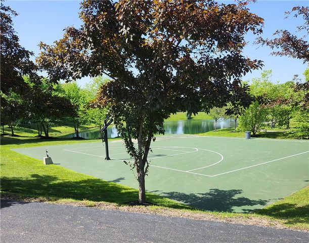 3118 Grand Falls Boulevard, Maineville, OH 45039
