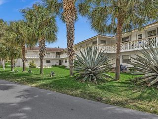 90 NE 19th Avenue 8, Deerfield Beach, FL 33441