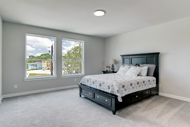 3921 Peacock Isle Drive, Dickinson, TX 77539