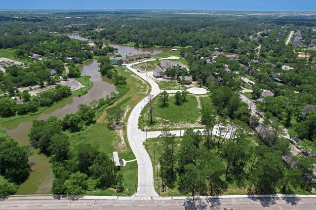 3921 Peacock Isle Drive, Dickinson, TX 77539