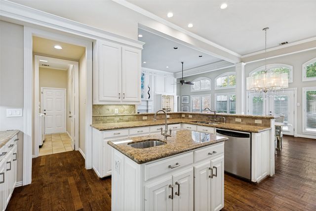 5905 Saint Agnes Drive, Plano, TX 75093